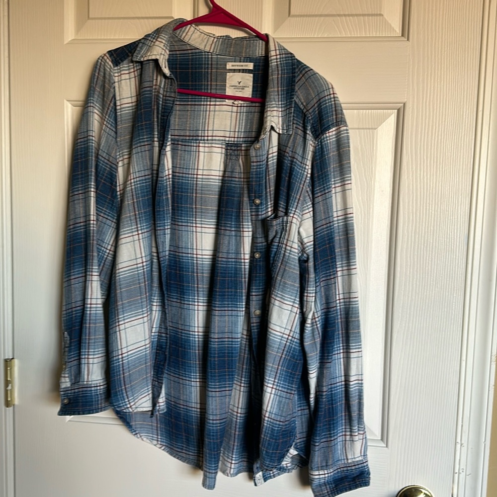 American Eagle boyfriend fit light weight flannel shirt